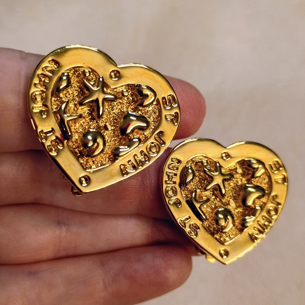 St. John Large Heart Clip-on earrings
